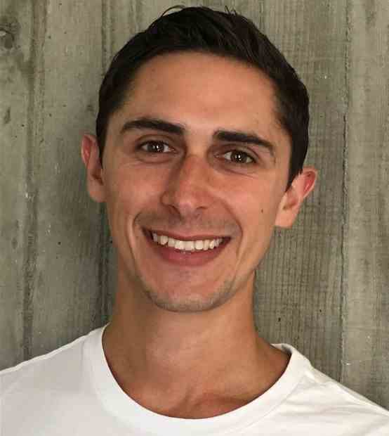 Dr Ricci Hannah