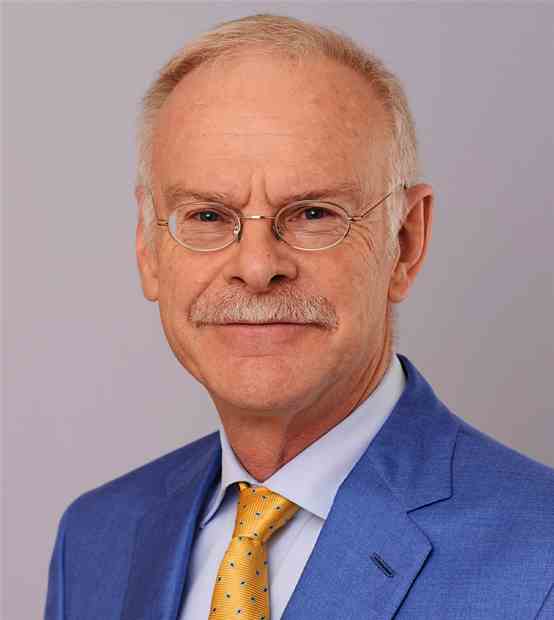 Professor Walter Paulus